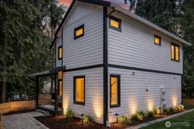12646 NE 80th Street , Kirkland, WA 98033