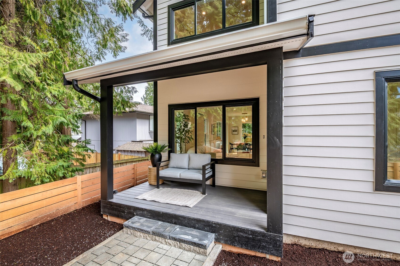 12646 NE 80th Street , Kirkland, WA 98033