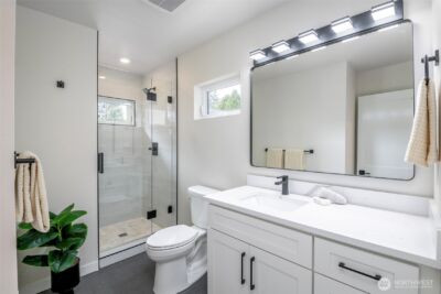 12646 NE 80th Street , Kirkland, WA 98033 - Photo 17
