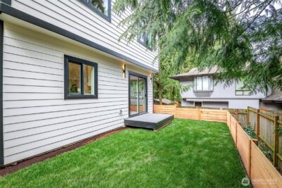 12646 NE 80th Street , Kirkland, WA 98033 - Photo 22