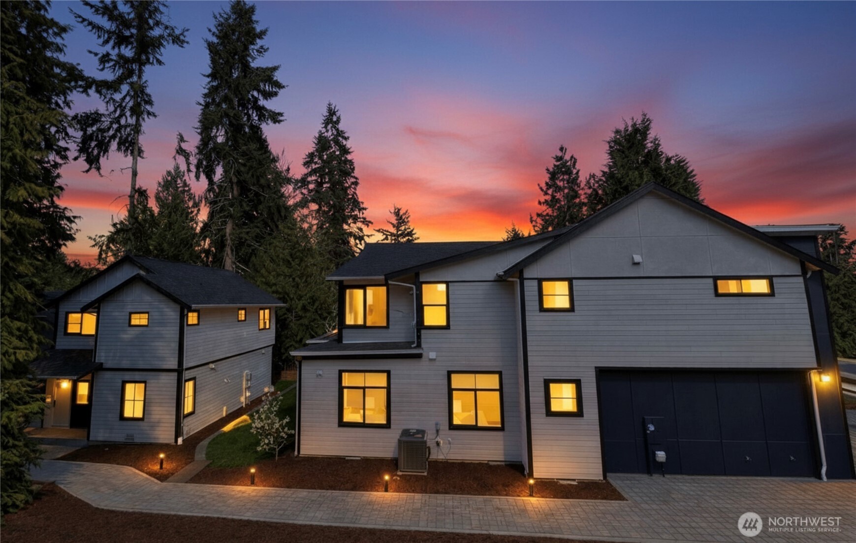 12646 NE 80th Street , Kirkland, WA 98033