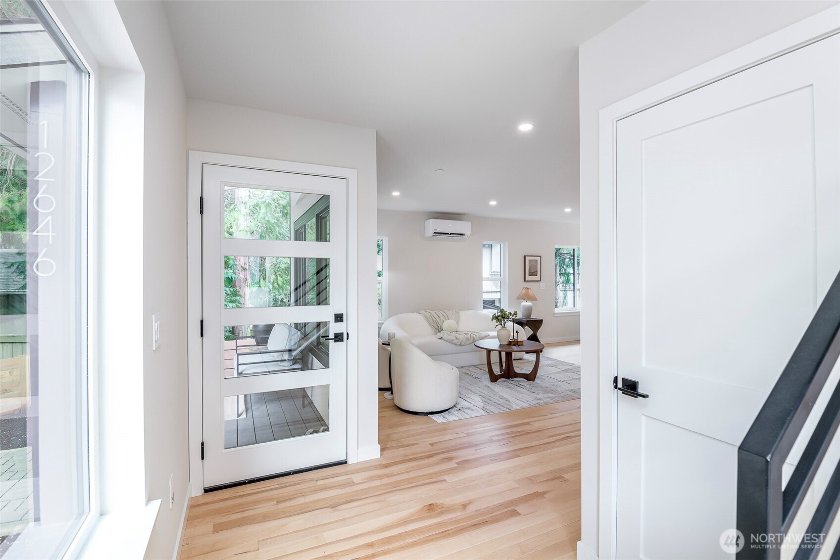 12646 NE 80th Street , Kirkland, WA 98033