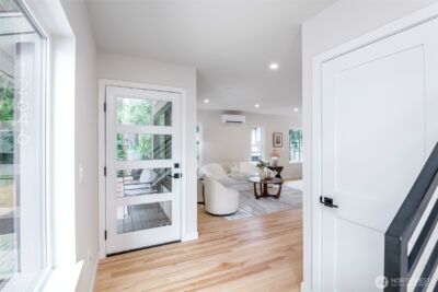 12646 NE 80th Street , Kirkland, WA 98033 - Photo 4