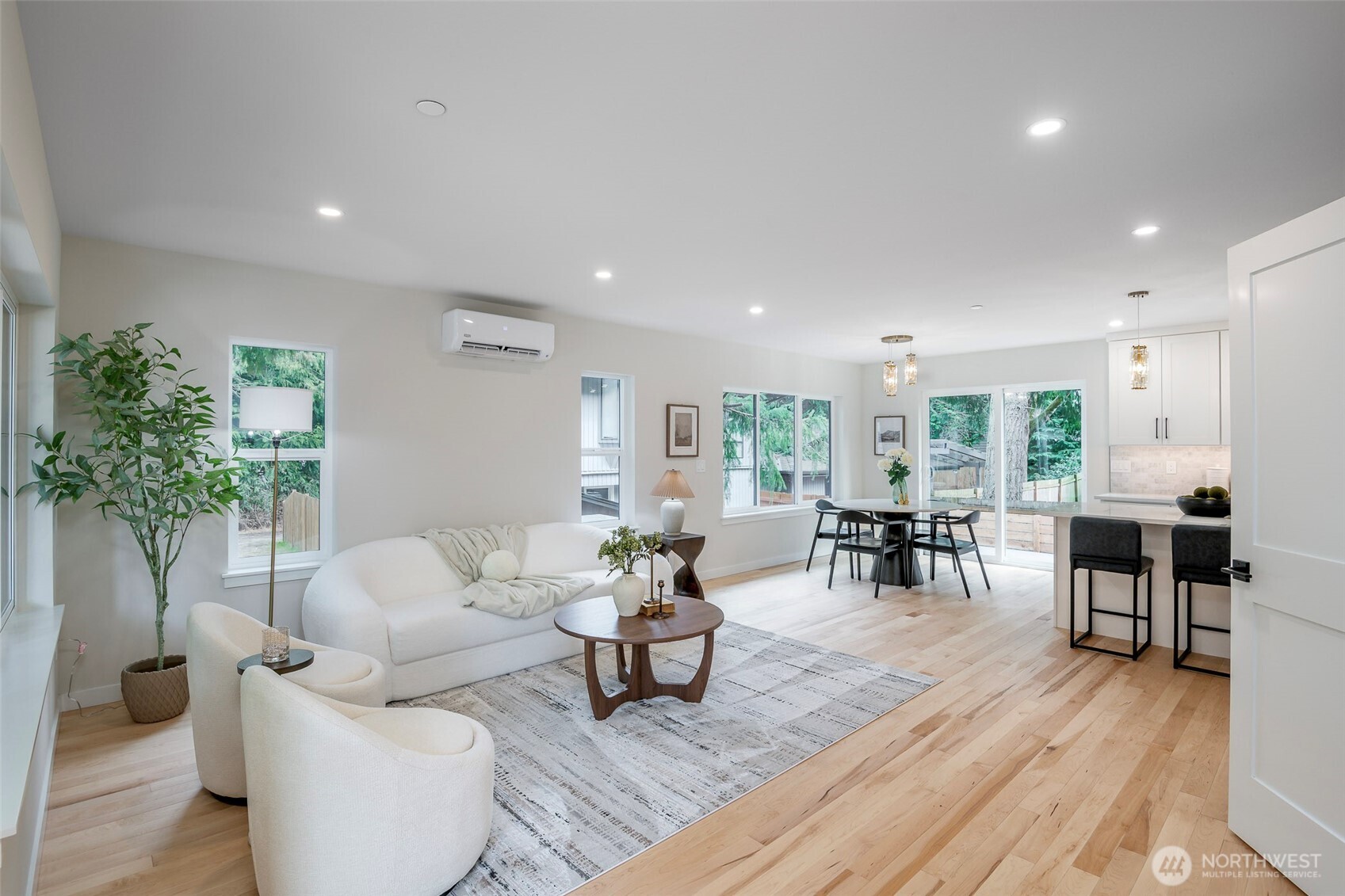 12646 NE 80th Street , Kirkland, WA 98033