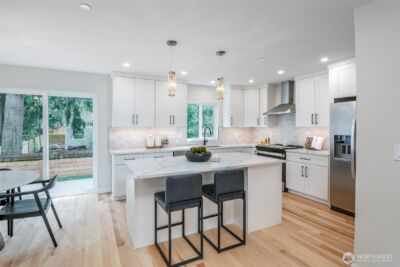 12646 NE 80th Street , Kirkland, WA 98033 - Photo 8