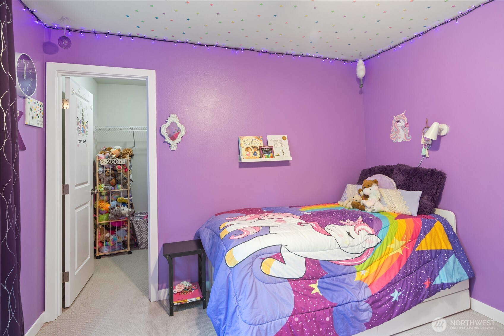 1777 Ashby Avenue NW, Poulsbo, WA 98370