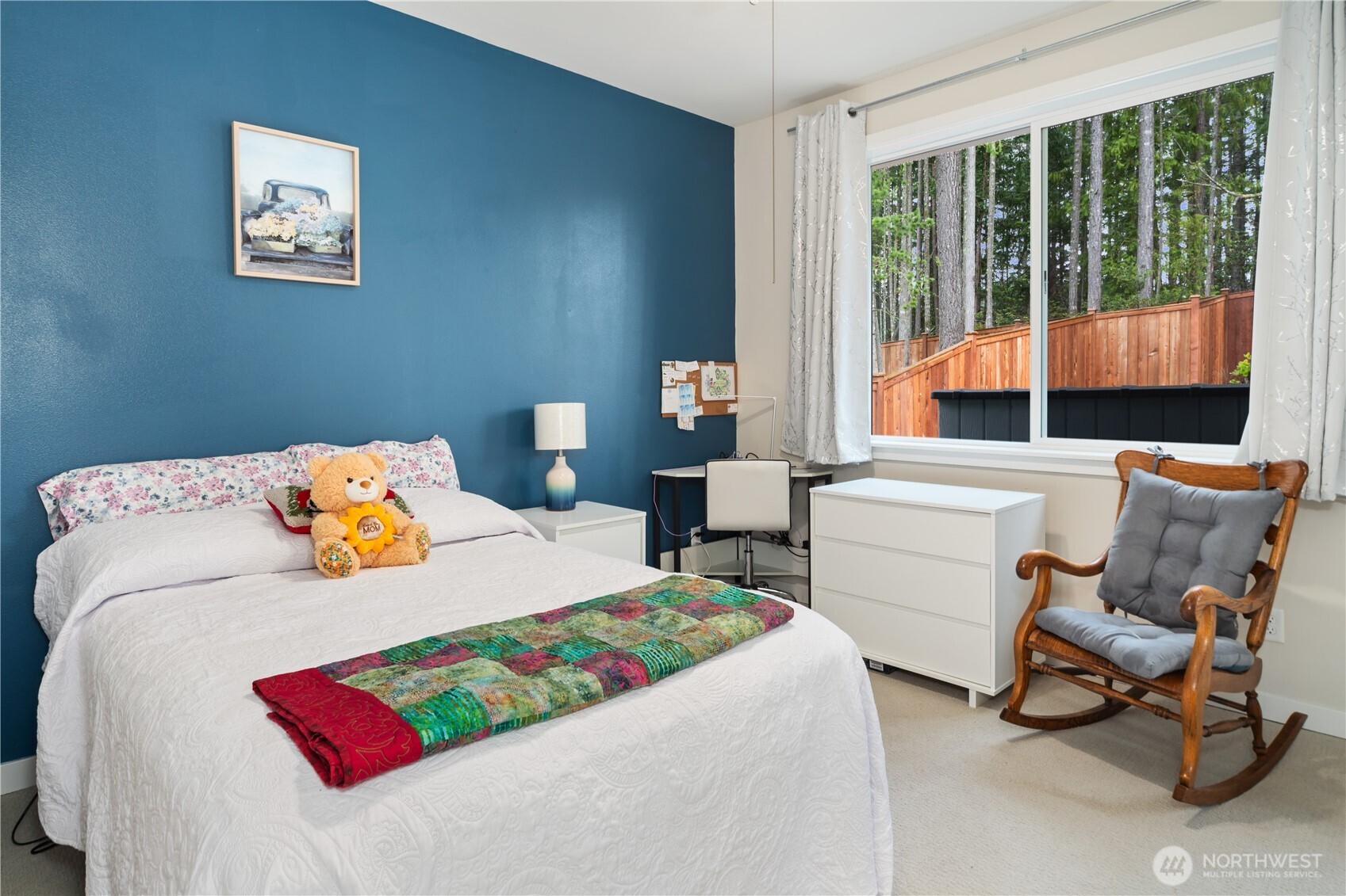 1777 Ashby Avenue NW, Poulsbo, WA 98370