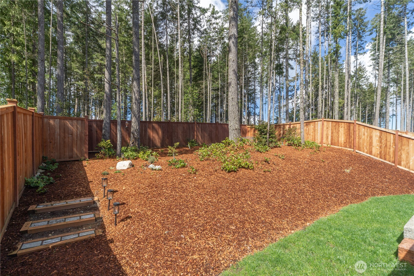 1777 Ashby Avenue NW, Poulsbo, WA 98370