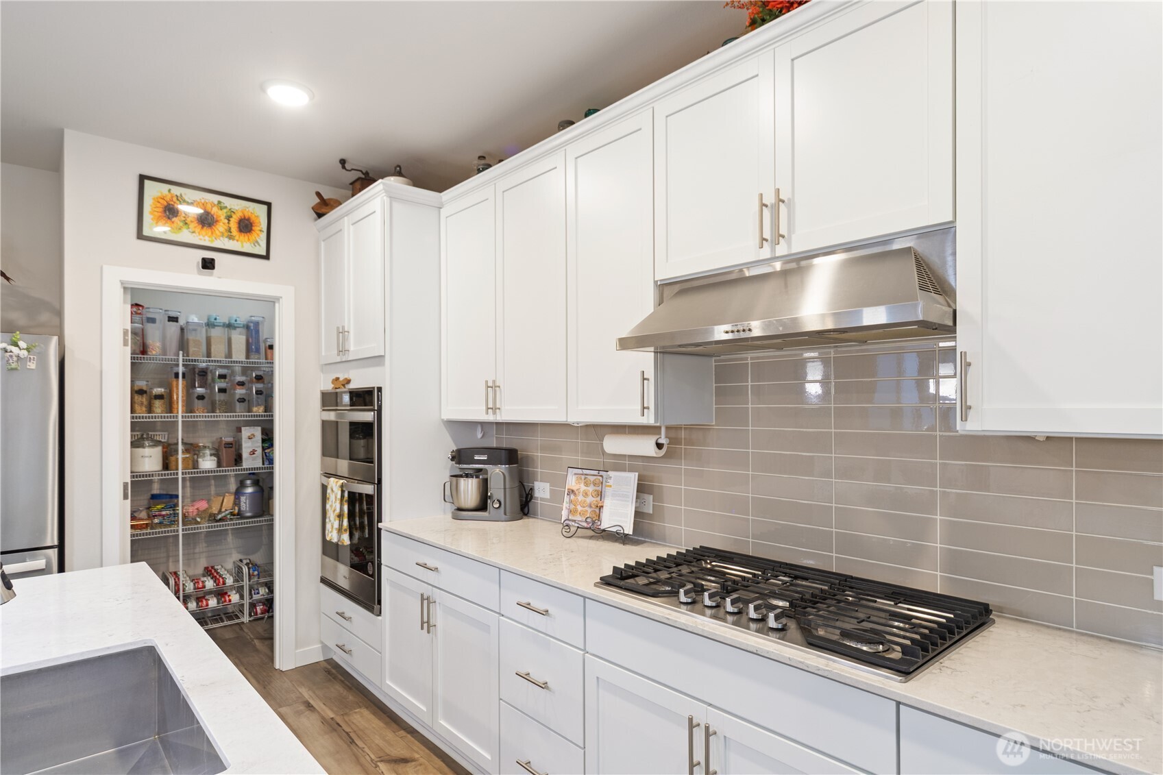 1777 Ashby Avenue NW, Poulsbo, WA 98370