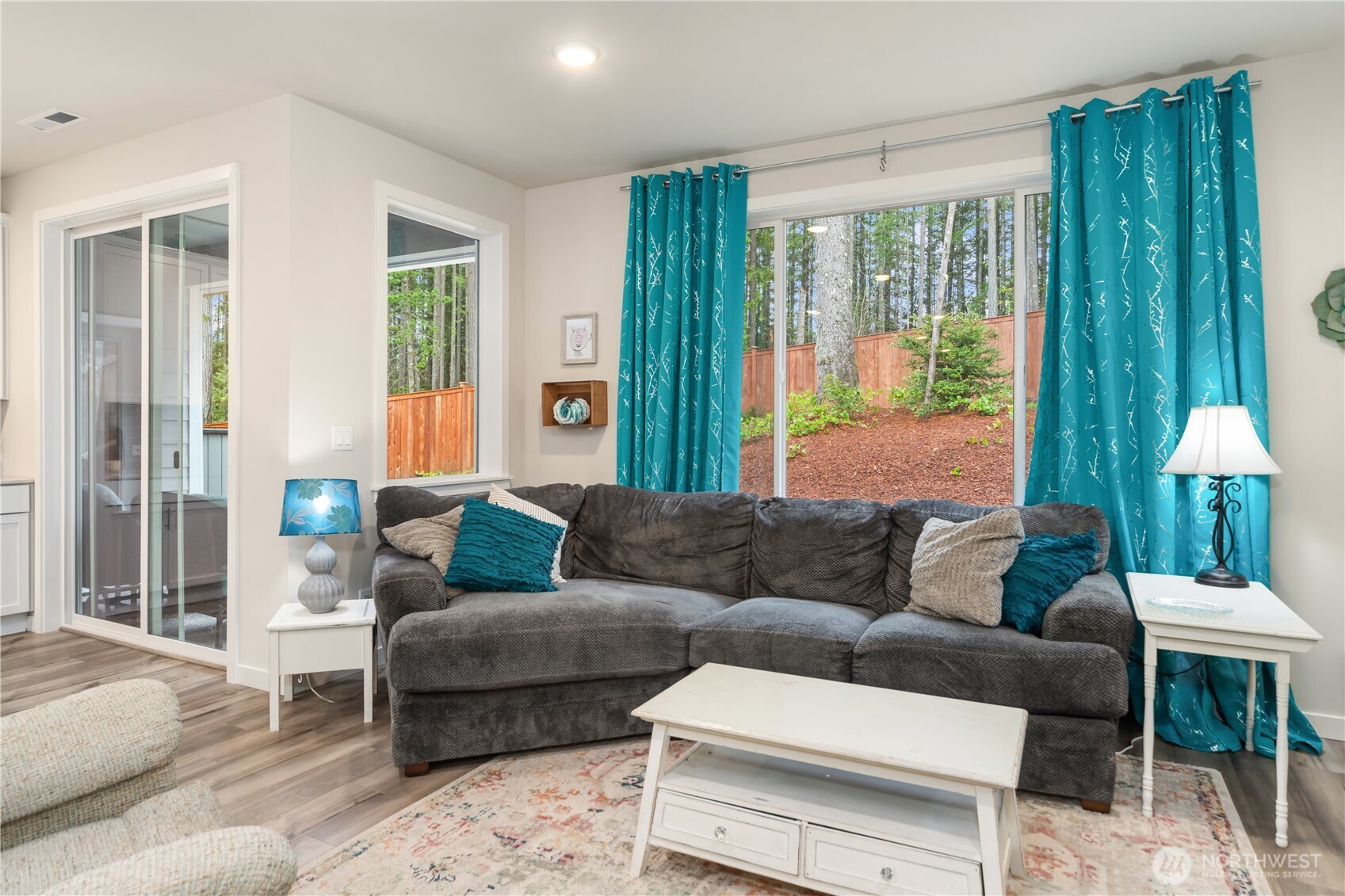 1777 Ashby Avenue NW, Poulsbo, WA 98370