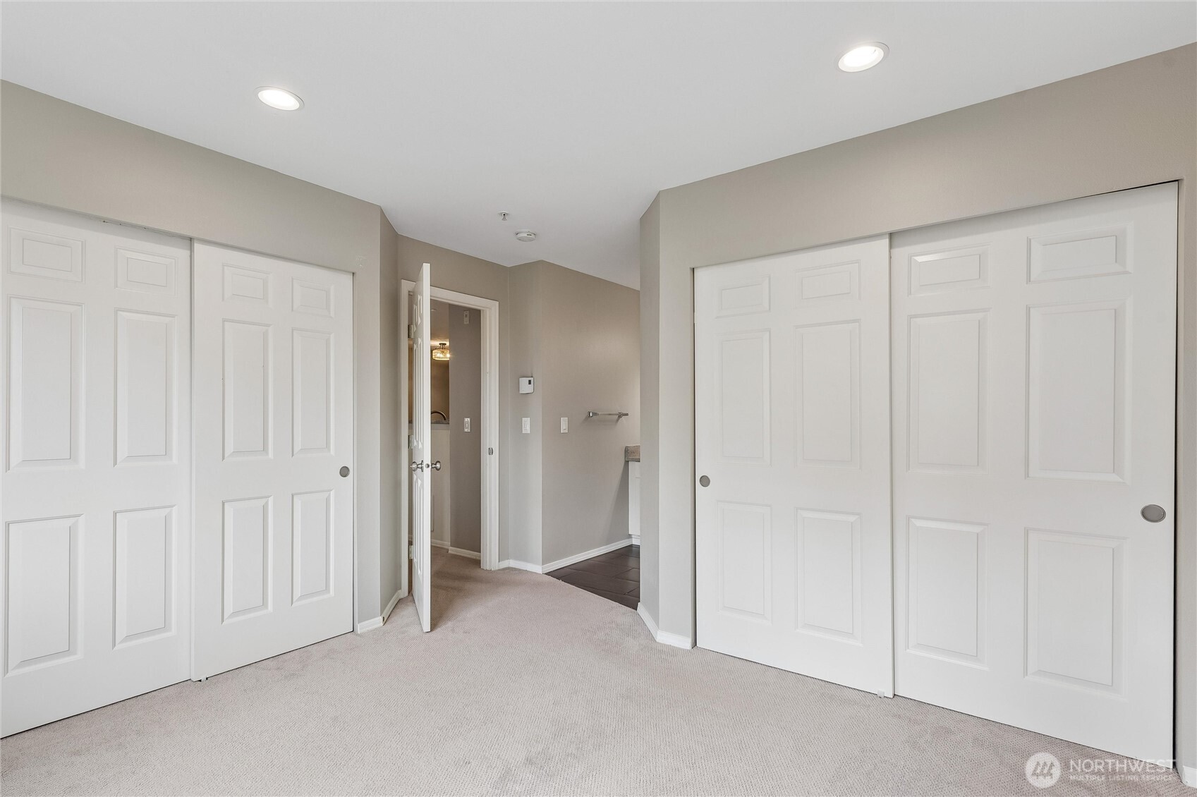 18501 SE Newport Way #H236, Issaquah, WA 98029