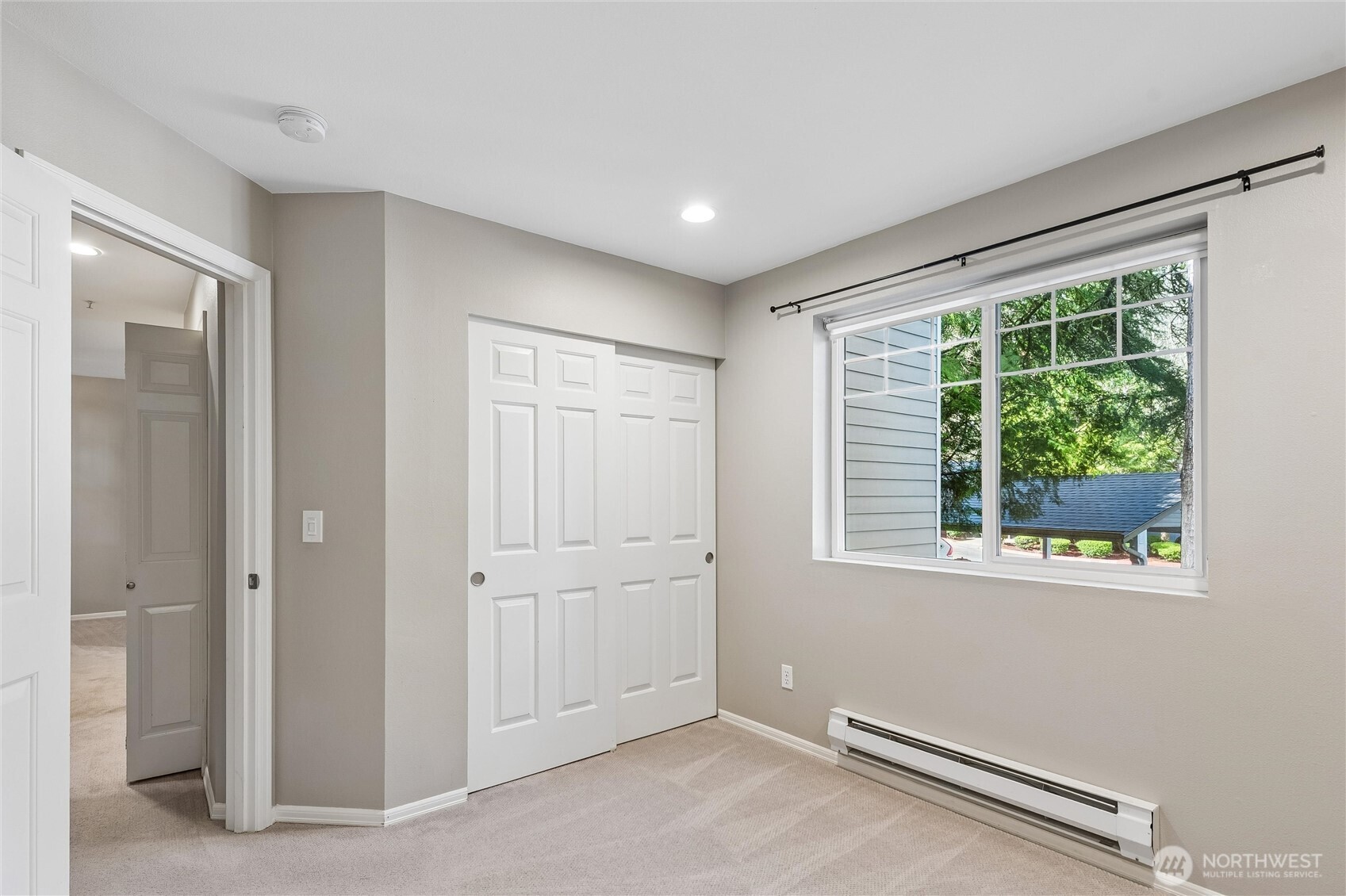 18501 SE Newport Way #H236, Issaquah, WA 98029