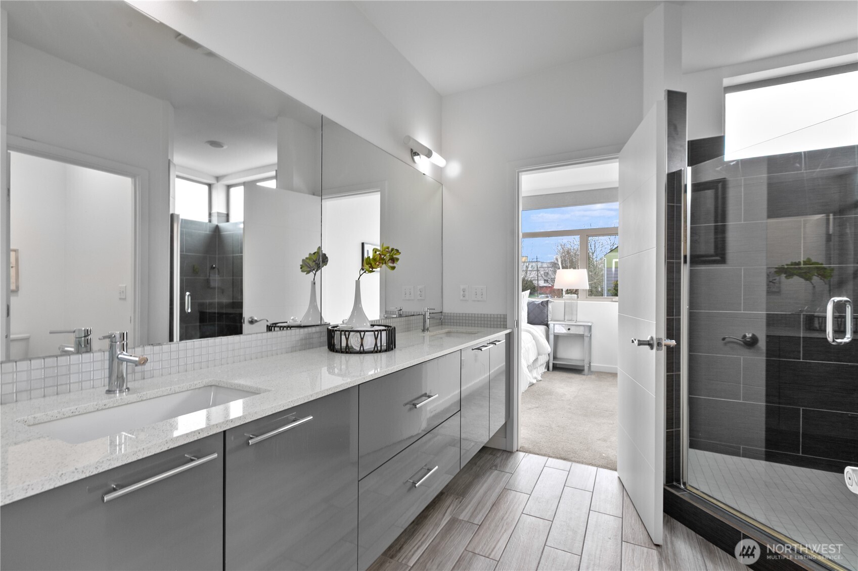 2514 S Washington Street , Seattle, WA 98144