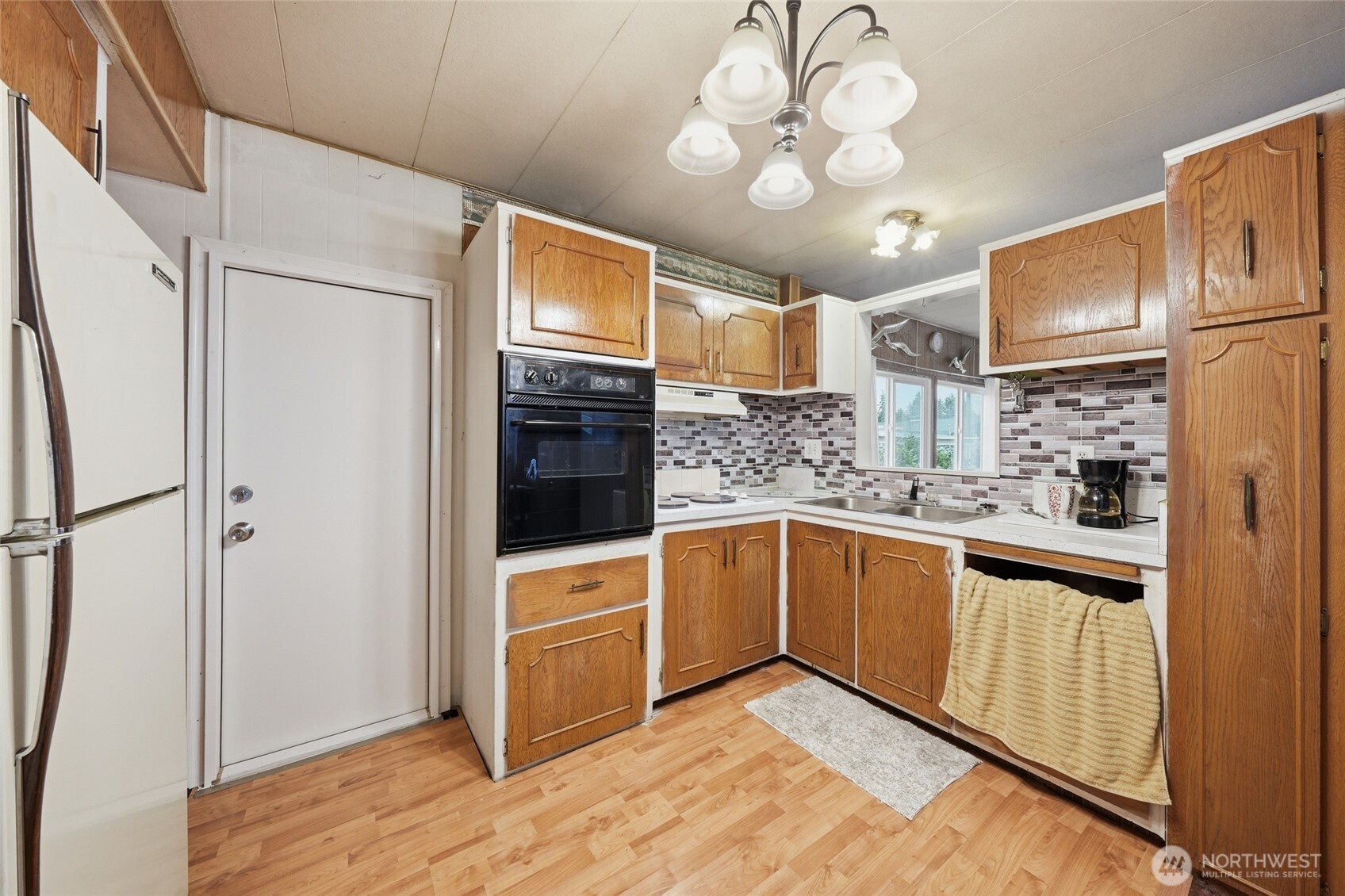 18501 52nd Avenue W #44, Lynnwood, WA 98037