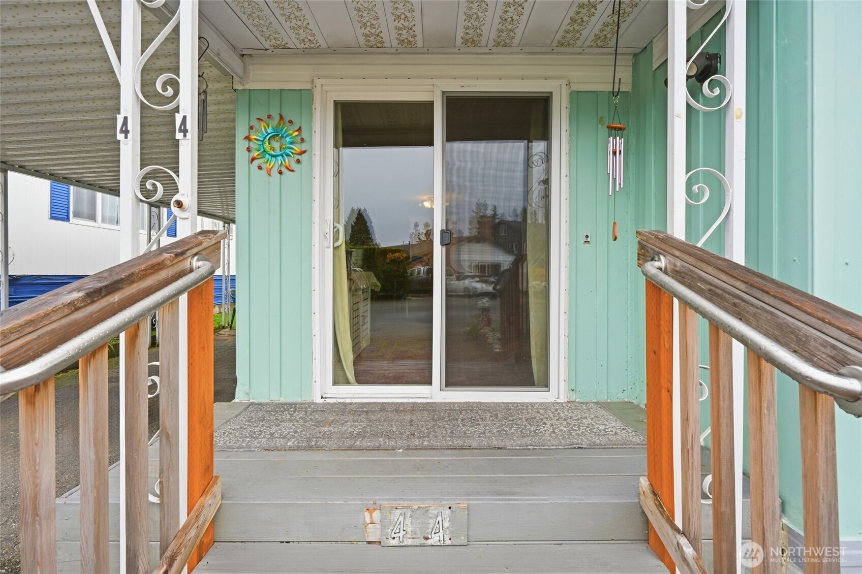 18501 52nd Avenue W #44, Lynnwood, WA 98037