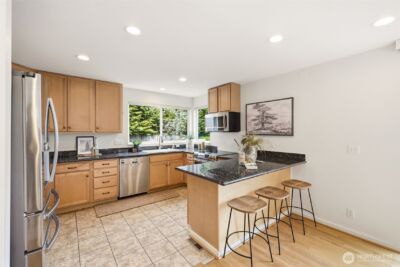 12311 87th Court NE, Kirkland, WA 98034 - Photo 9