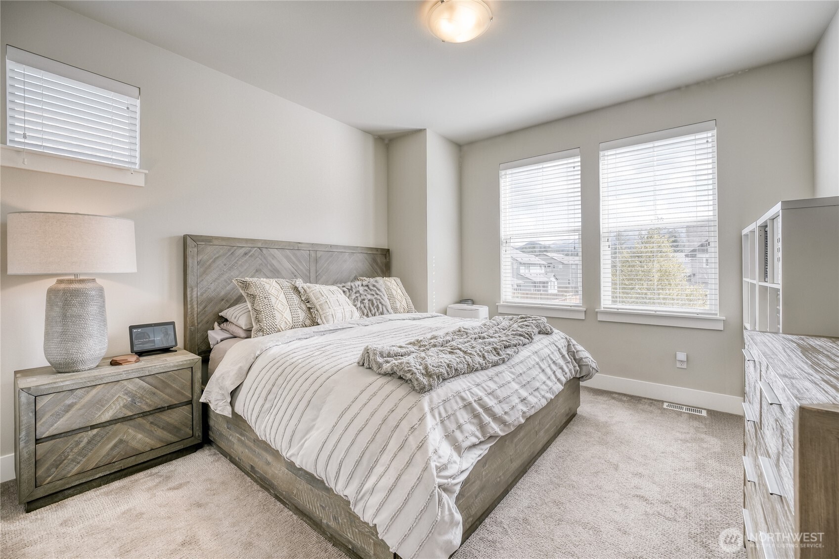 1320 SE 16th Street , North Bend, WA 98045-5042