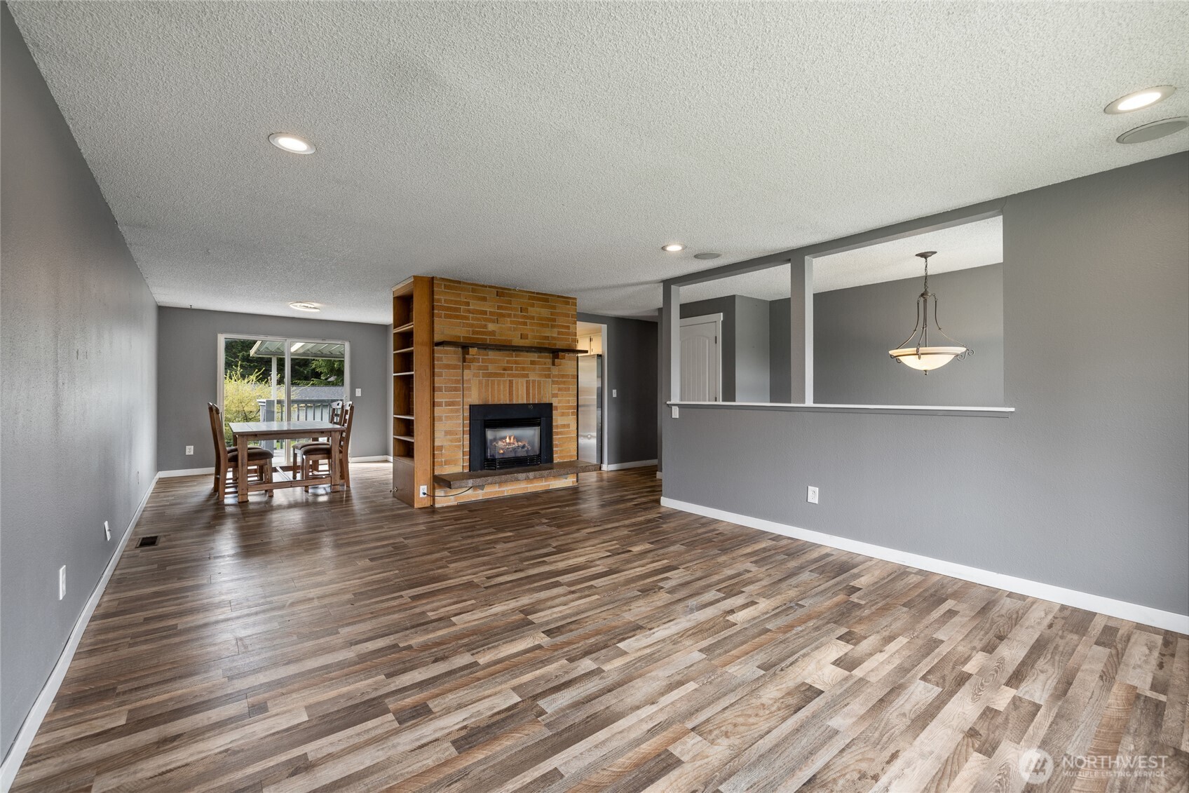 2904 E 147th Street , Tacoma, WA 98455