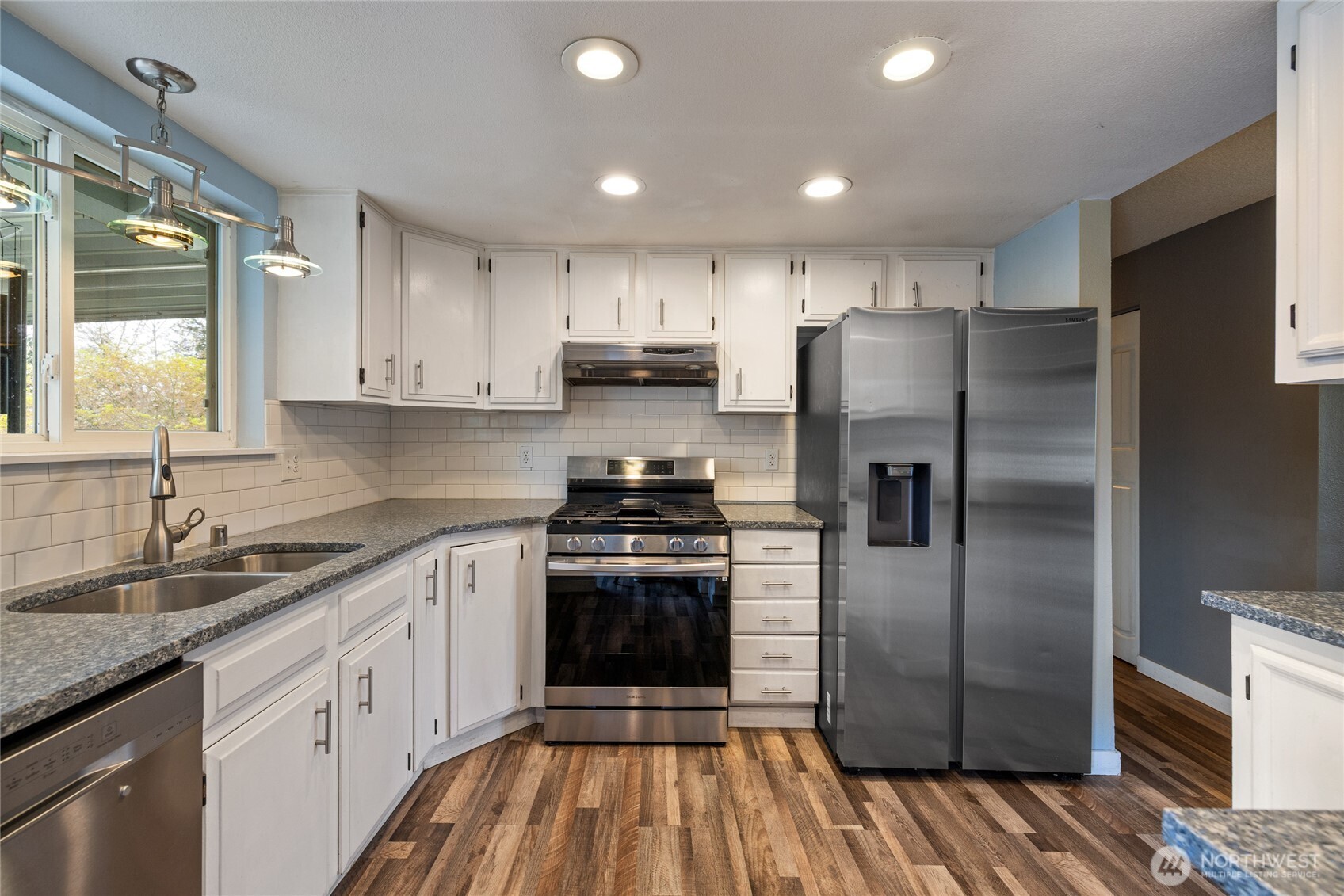 2904 E 147th Street , Tacoma, WA 98455