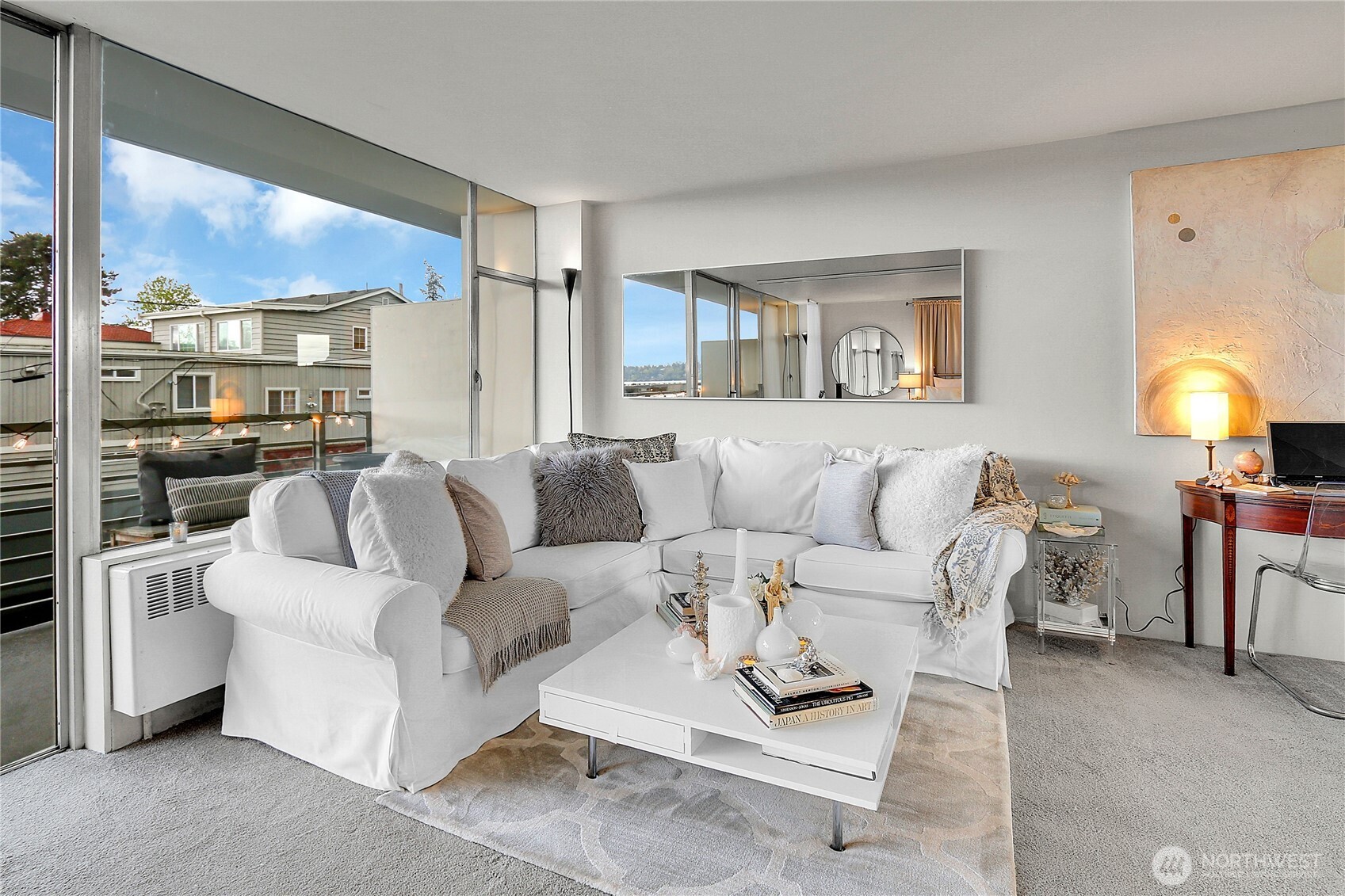 2040 43rd Avenue E #215, Seattle, WA 98122