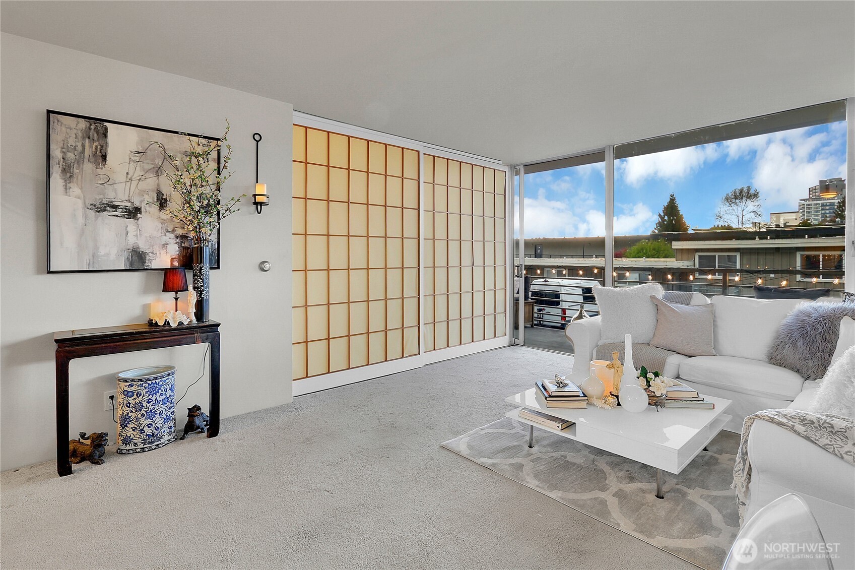 2040 43rd Avenue E #215, Seattle, WA 98122