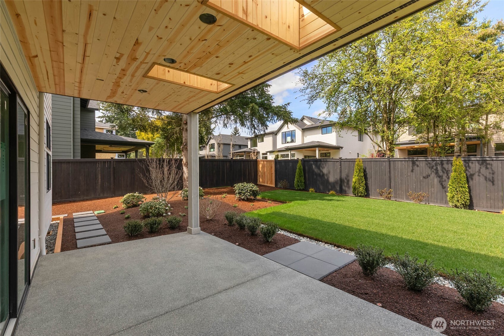 13128 NE 103rd Place , Kirkland, WA 98033