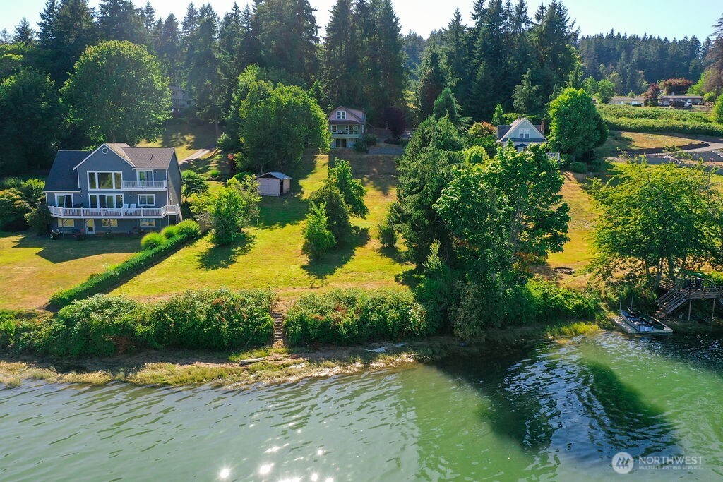 17198 Viking Way NW, Poulsbo, WA 98370-8330