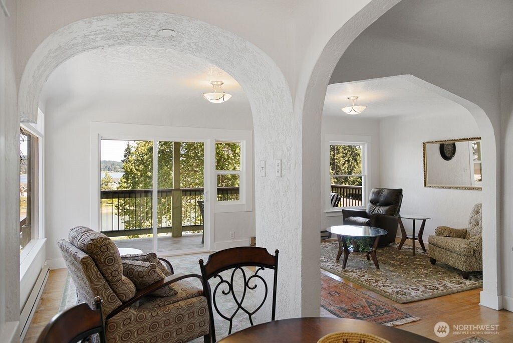 17198 Viking Way NW, Poulsbo, WA 98370-8330