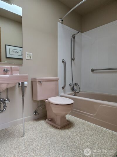 18427 91st Place W, Edmonds, WA 98026 - Photo 17
