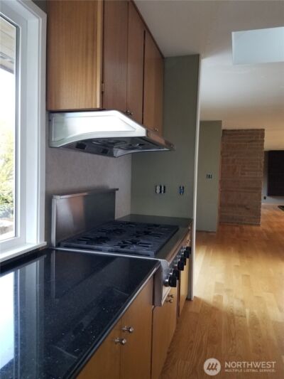 18427 91st Place W, Edmonds, WA 98026 - Photo 10