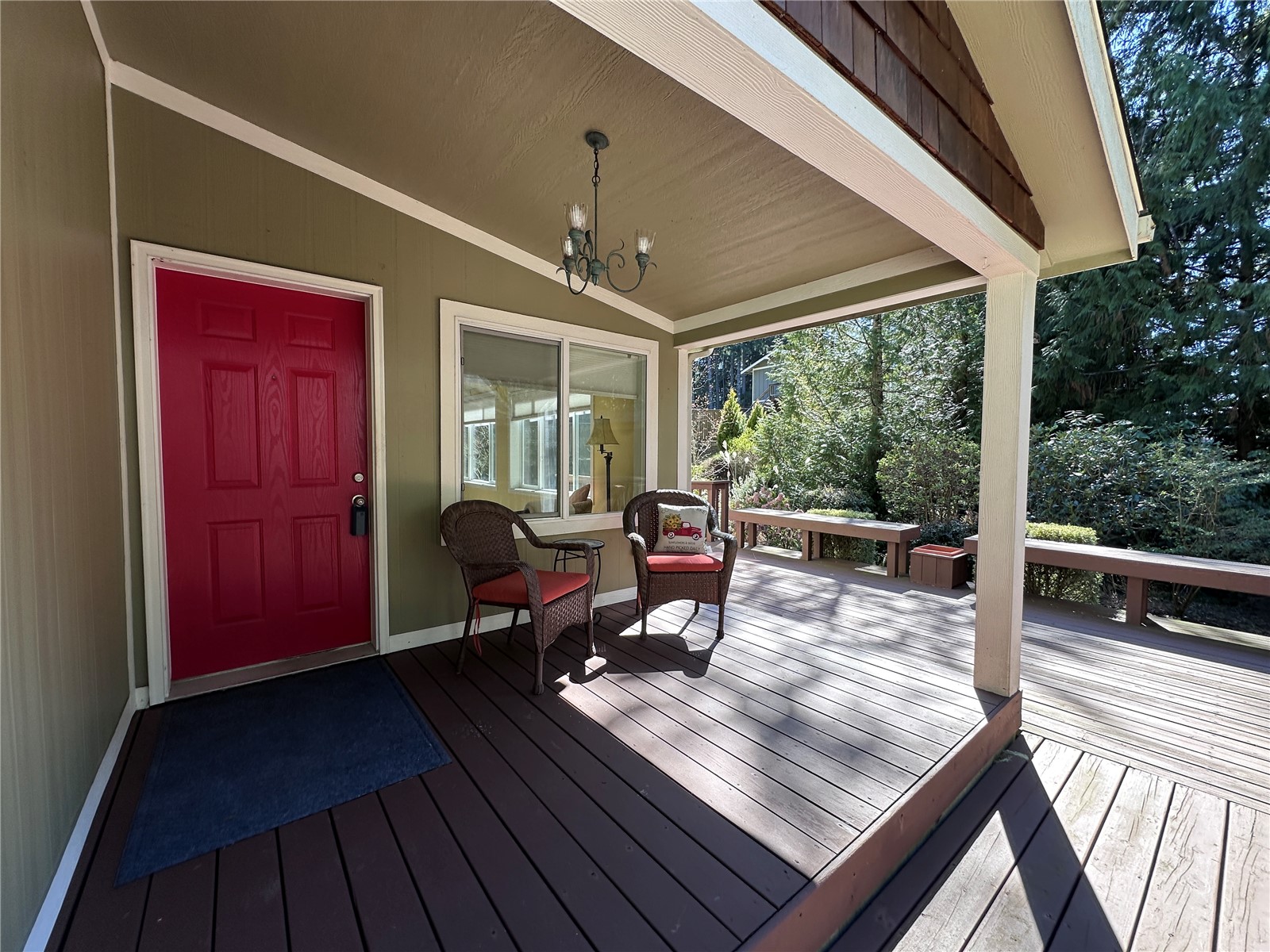 920 E Mason Lake Drive E, Grapeview, WA 98546