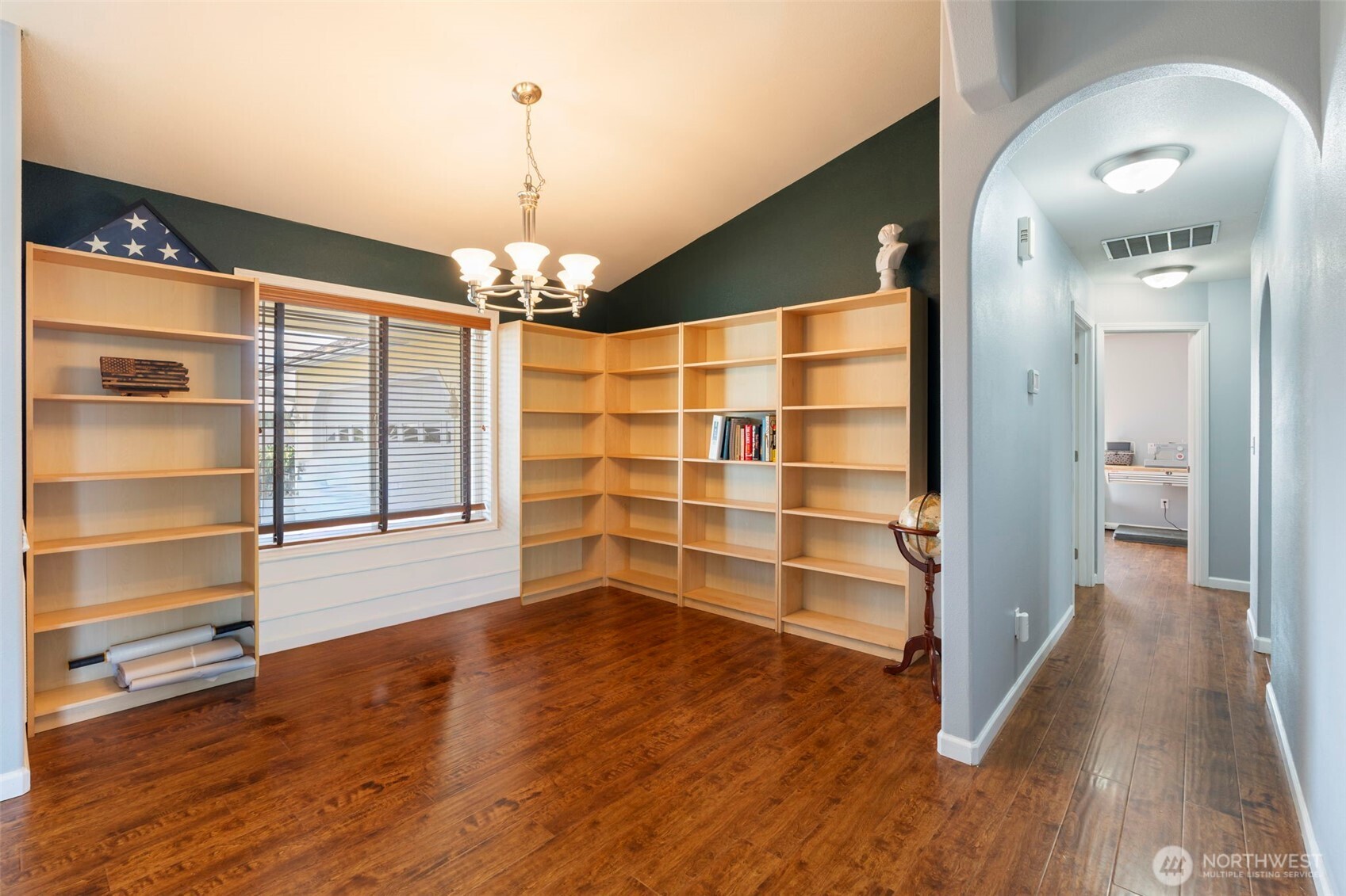 1613 Winterwood Drive , Centralia, WA 98531