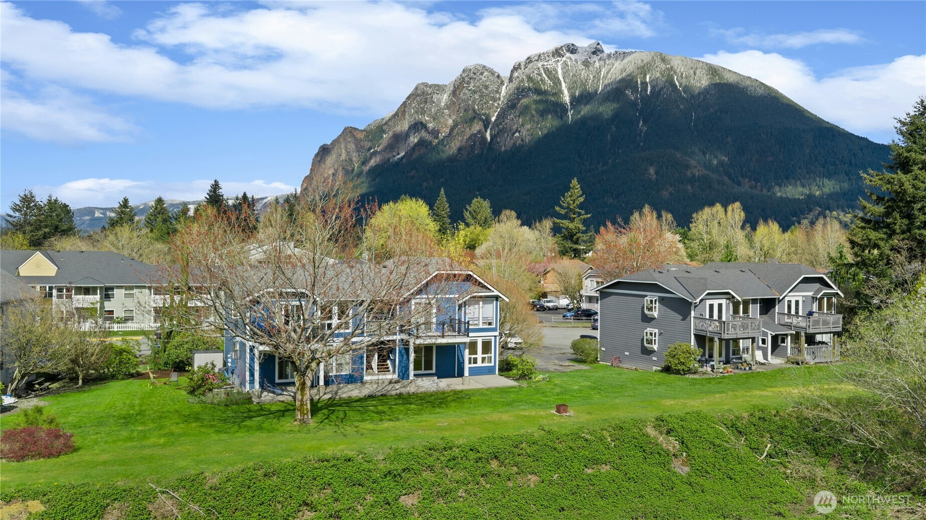 445 Main Avenue S #25, North Bend, WA 98045