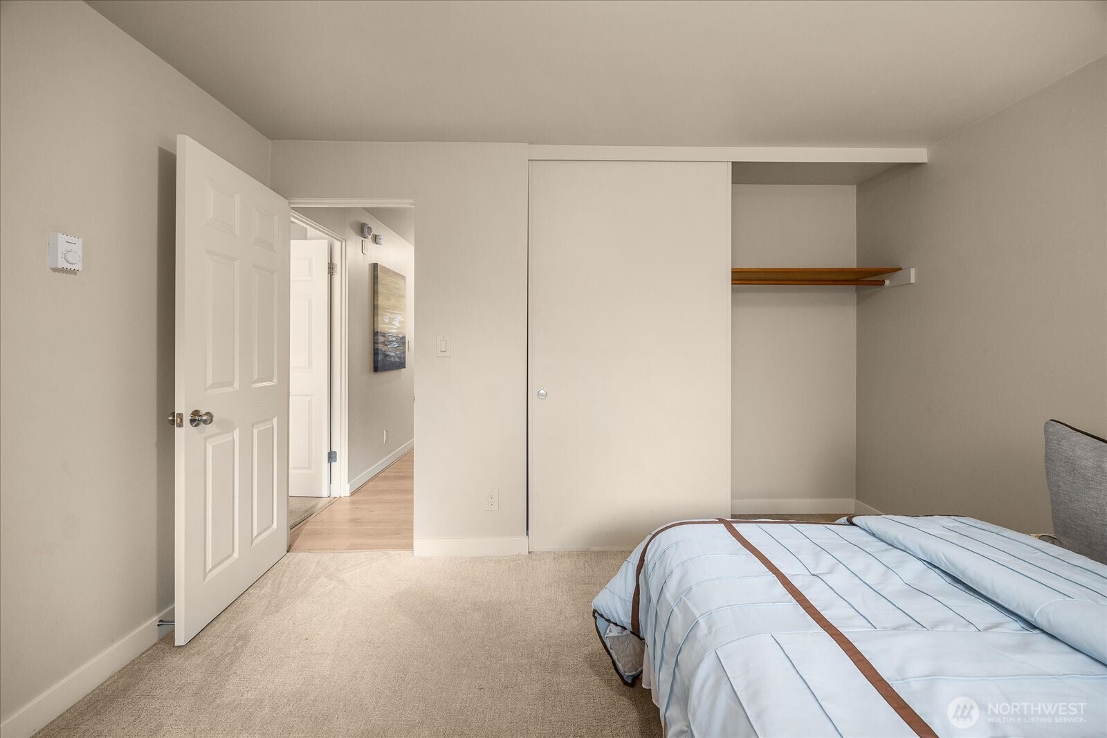 5101 NE 55th Street #103, Seattle, WA 98105