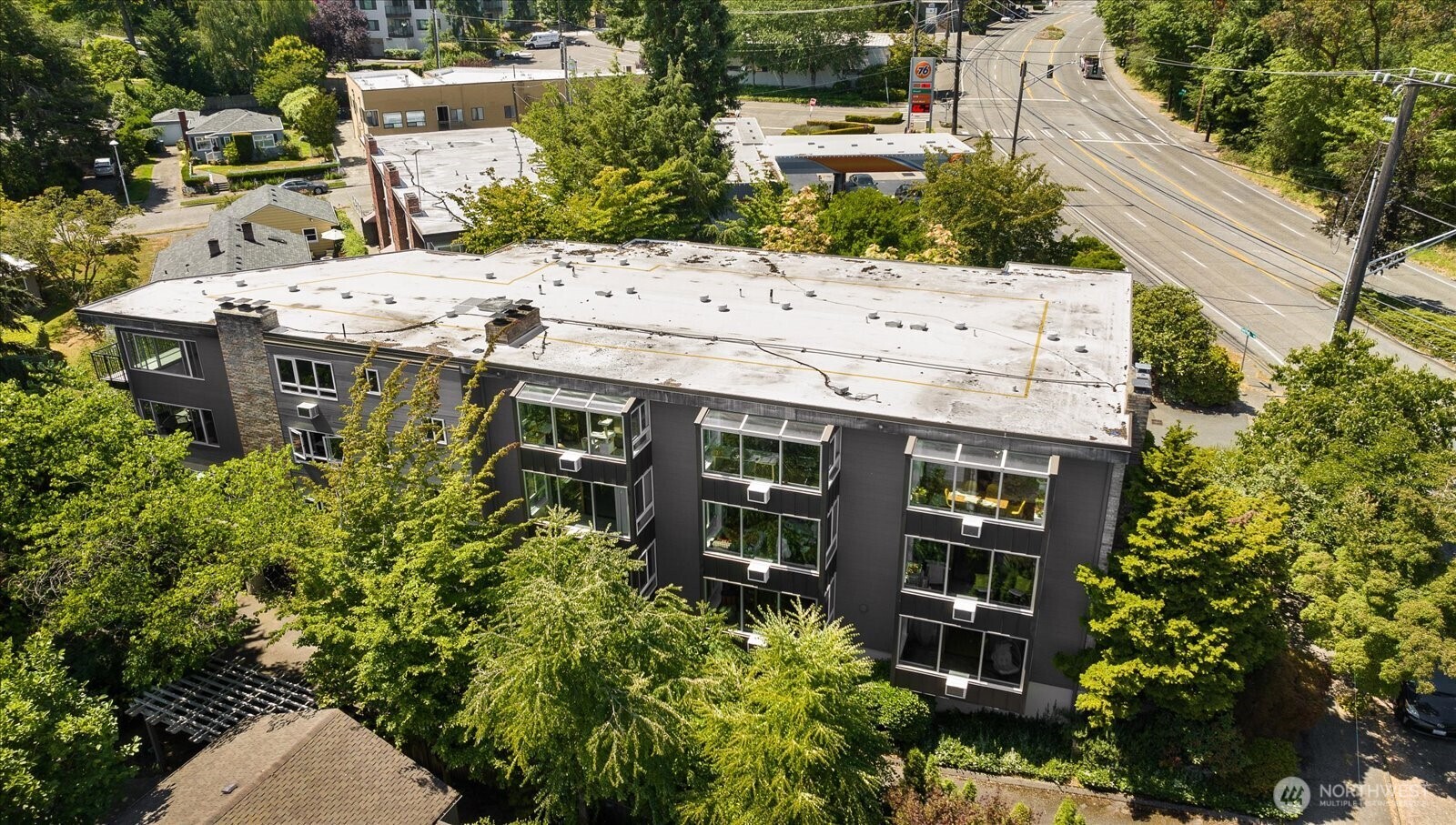 5101 NE 55th Street #103, Seattle, WA 98105