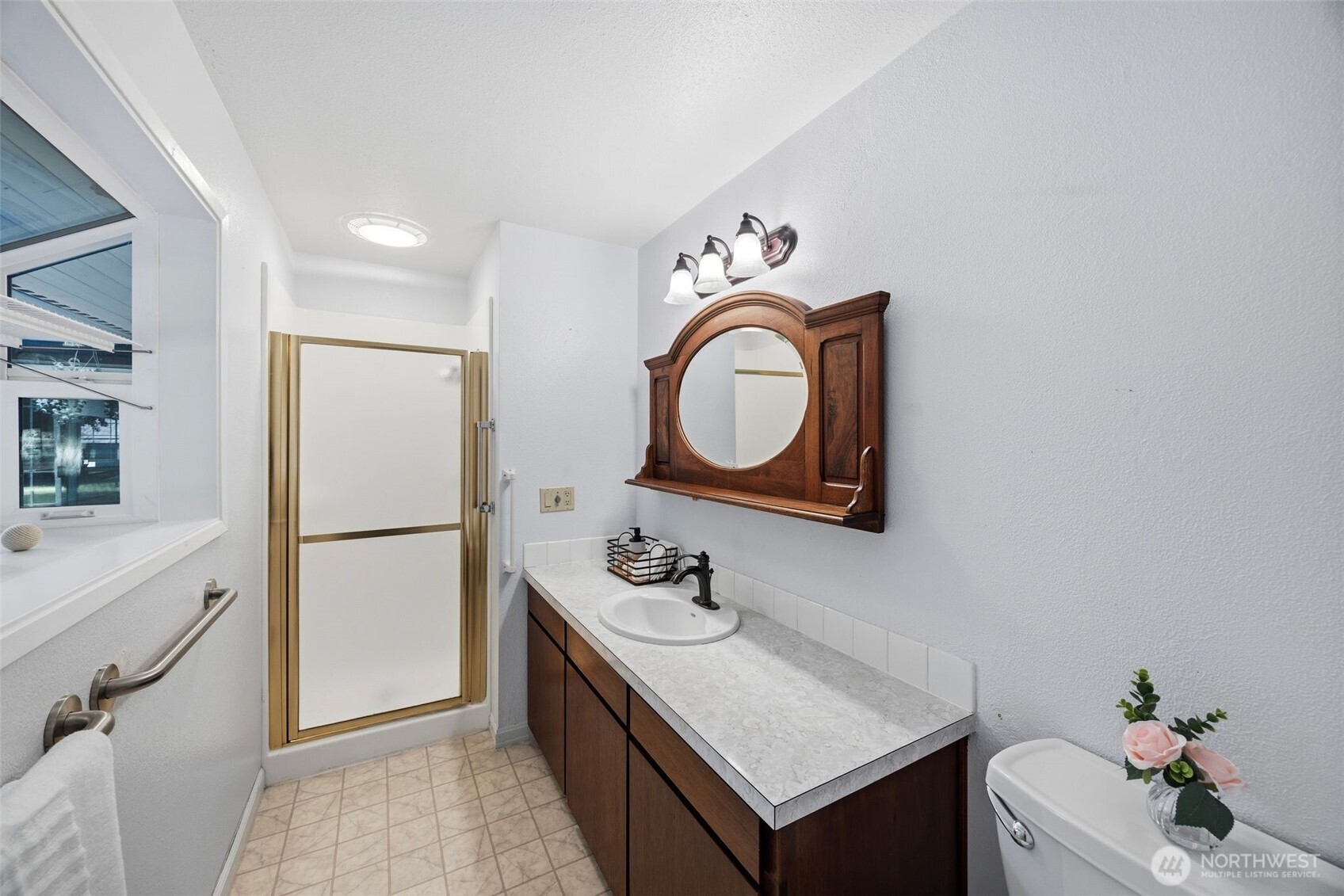 13124 NE Central Valley Road , Poulsbo, WA 98370