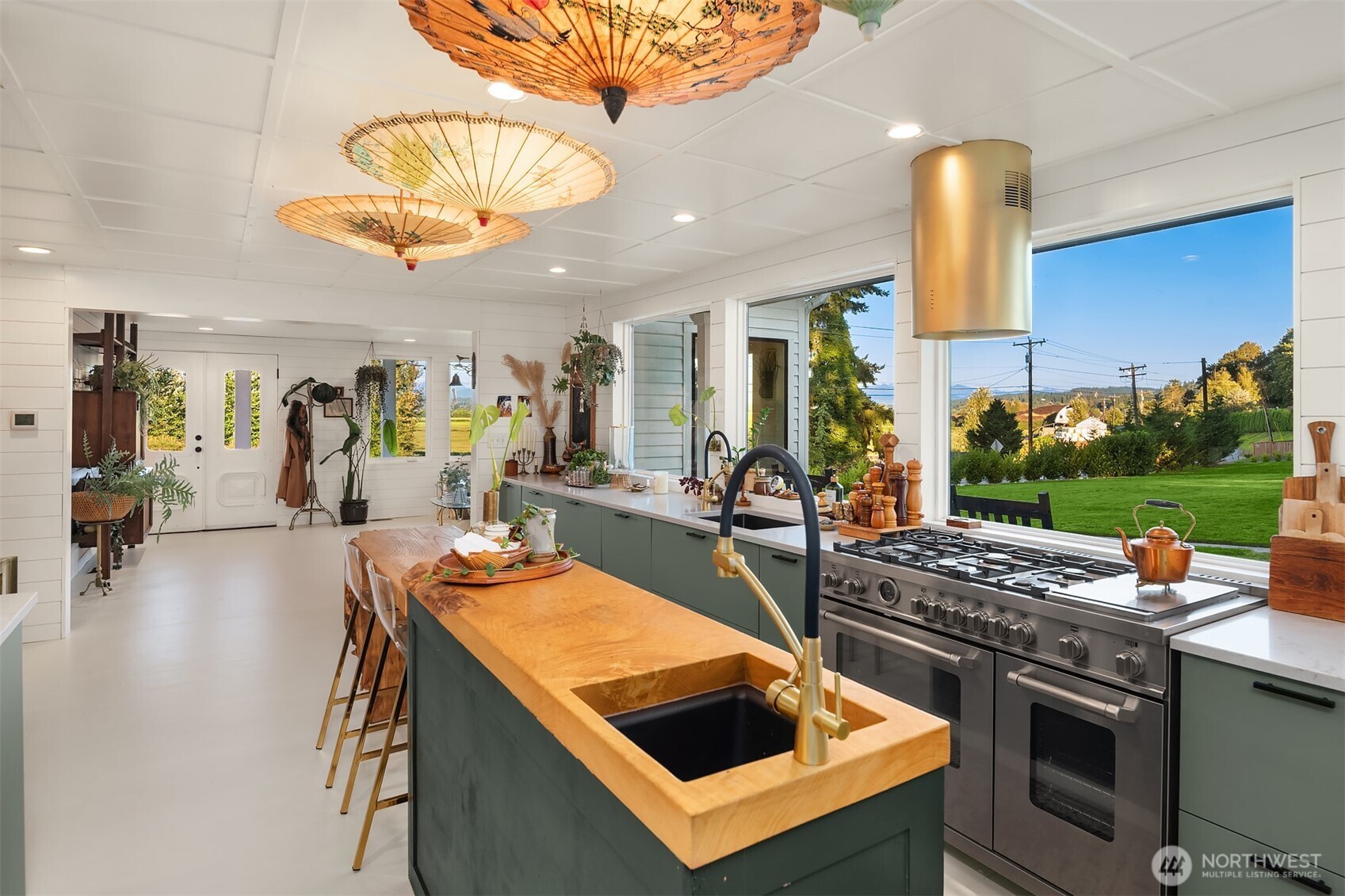 6514 E Lowell Larimer Road , Snohomish, WA 98296-6013