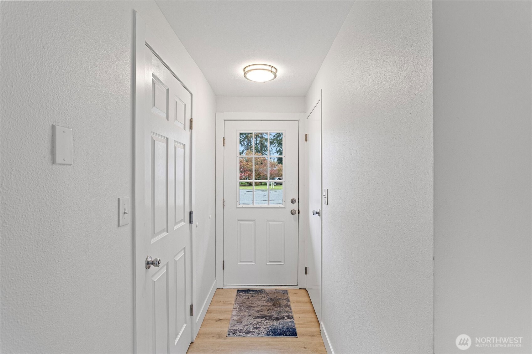 3000 SE Alson Court , Port Orchard, WA 98366