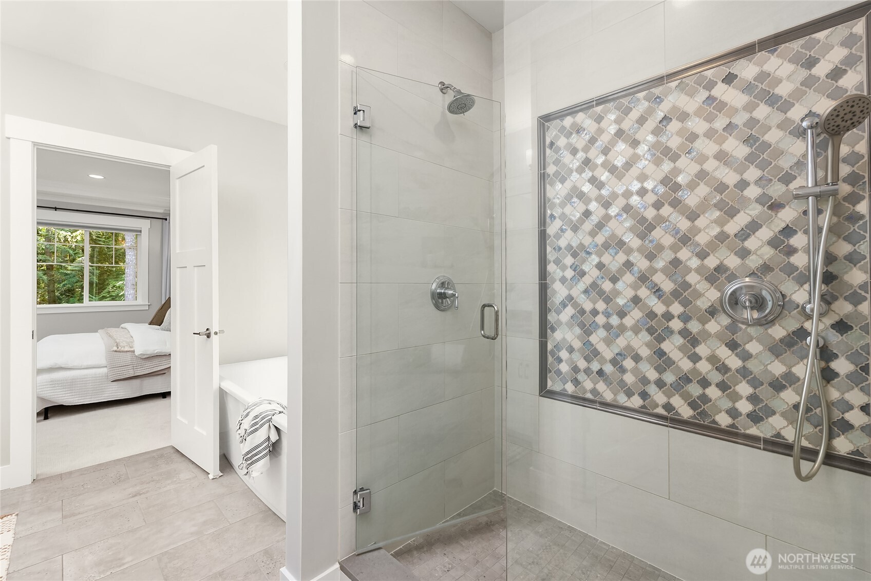 7817 NE Ledgestone Loop , Bainbridge Island, WA 98110