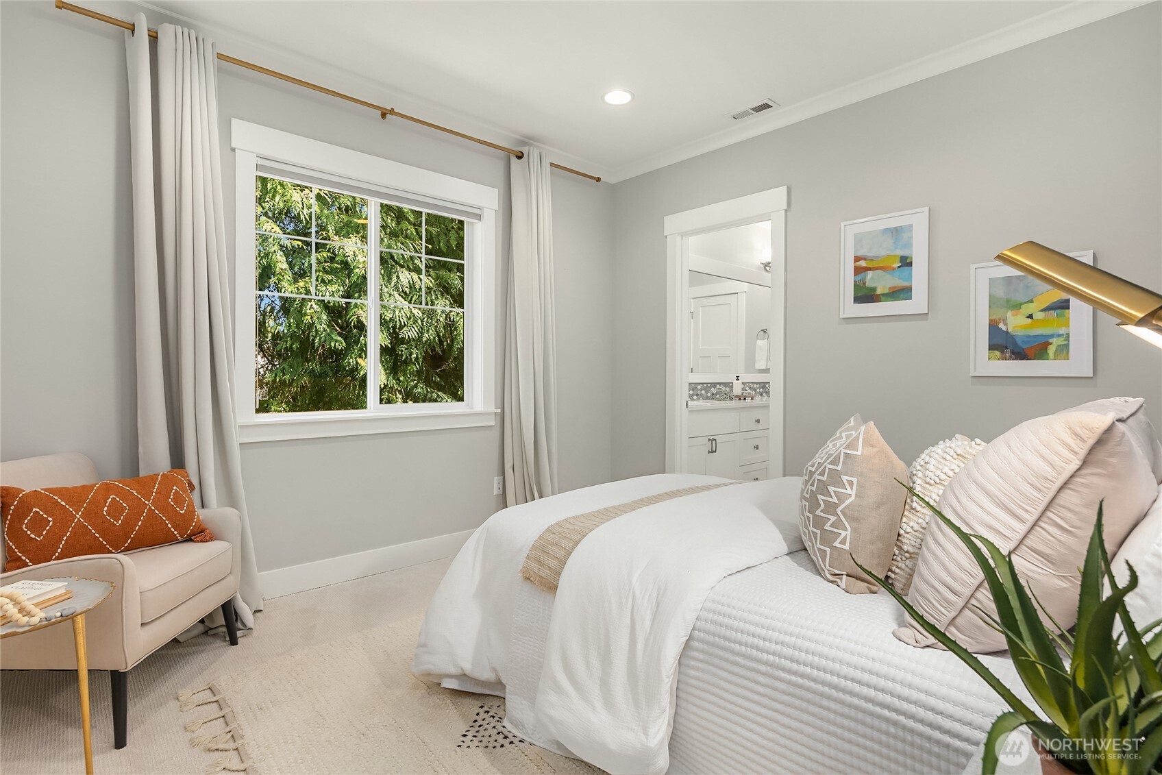 7817 NE Ledgestone Loop , Bainbridge Island, WA 98110