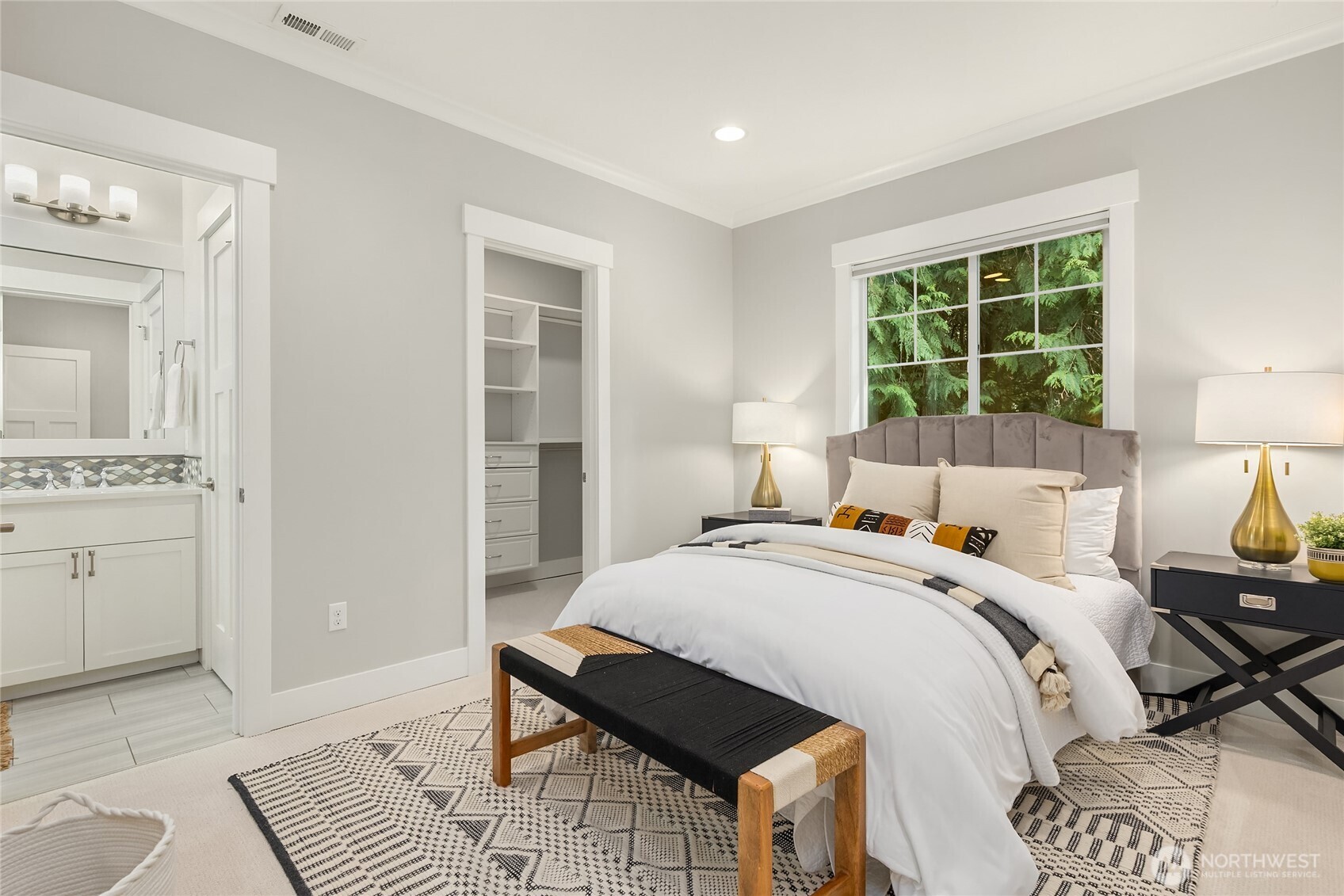 7817 NE Ledgestone Loop , Bainbridge Island, WA 98110