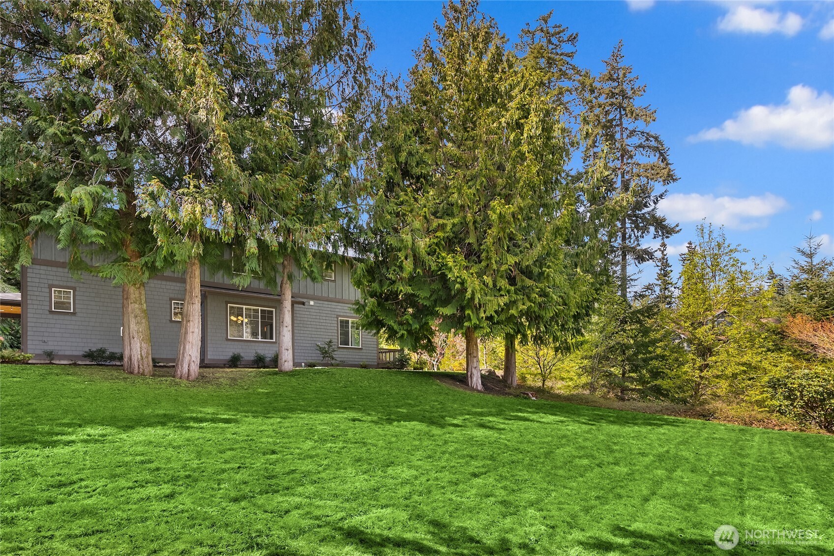 7817 NE Ledgestone Loop , Bainbridge Island, WA 98110