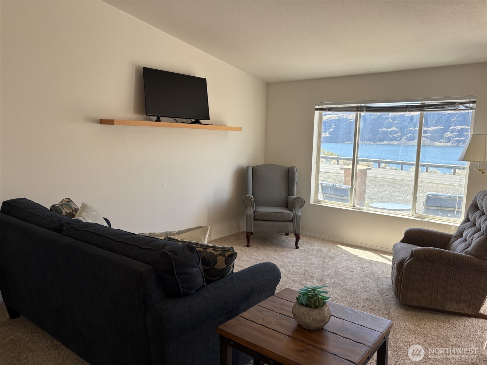 1198 N Section Place , Quincy, WA 98848