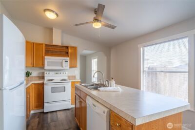 1341 W Columbia Avenue , Moses Lake, WA 98837 - Photo 16