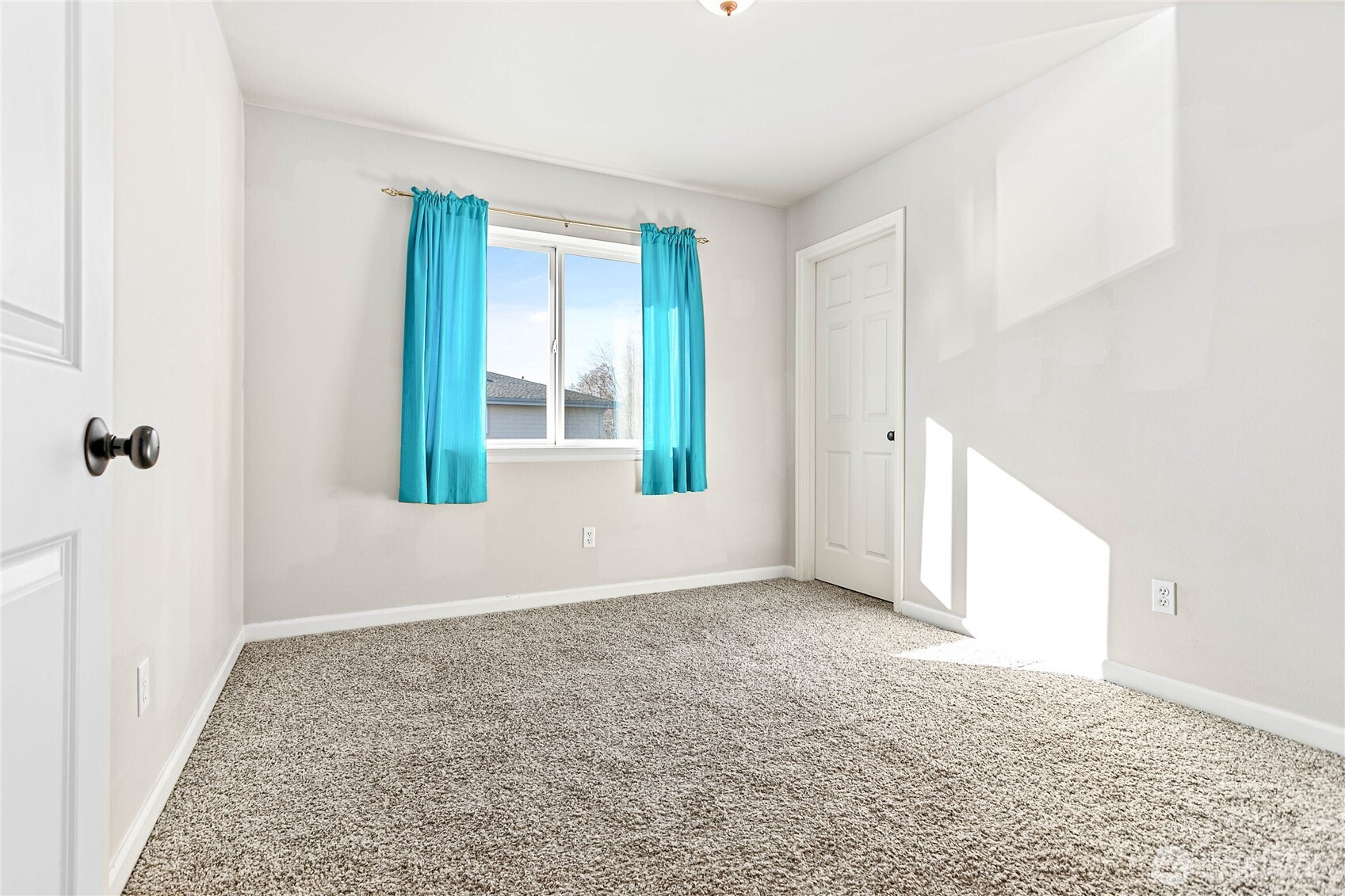 1388 Bayview Court #201, Blaine, WA 98230