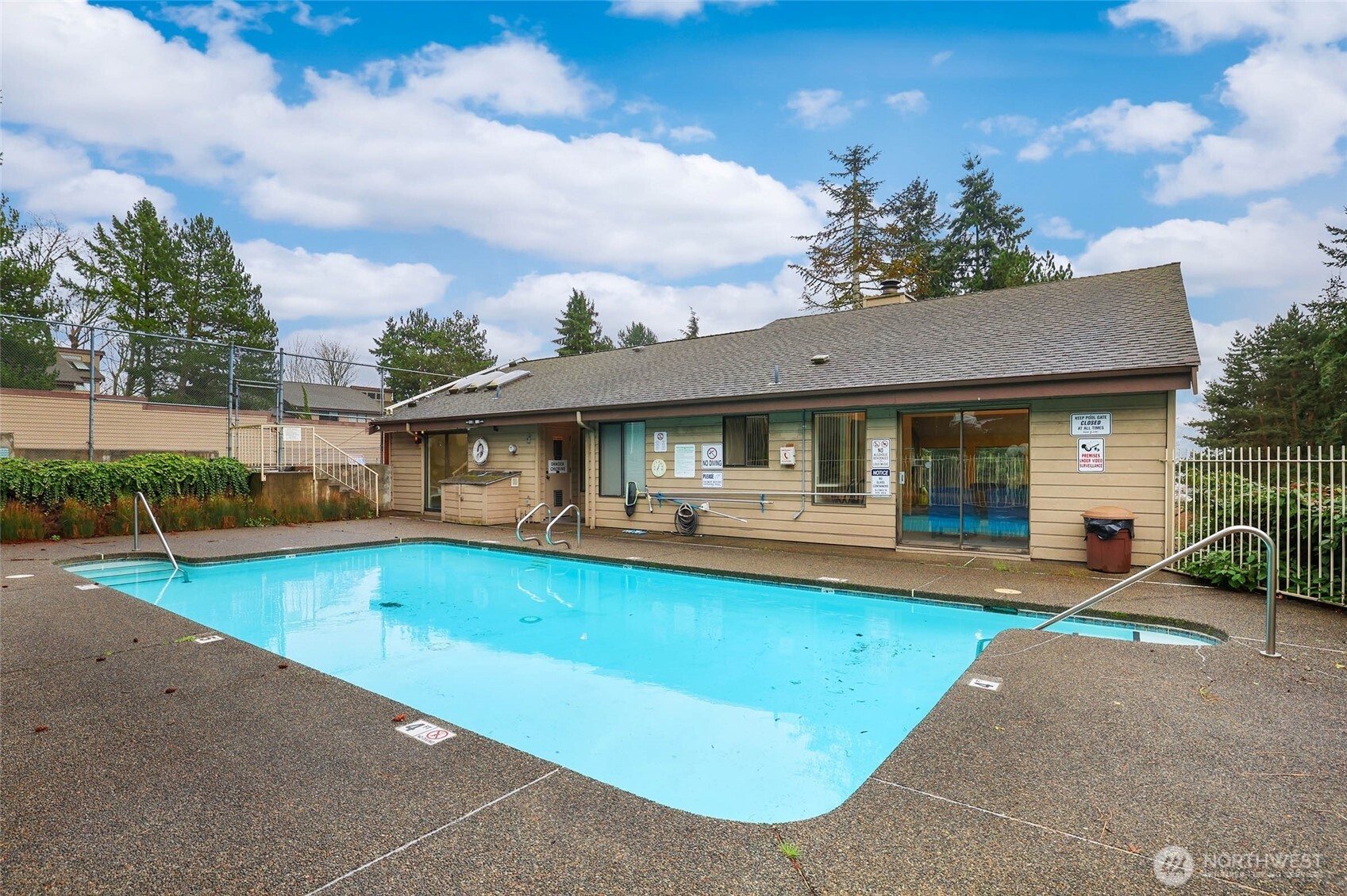 15249 Sunwood Boulevard #A3, Tukwila, WA 98188
