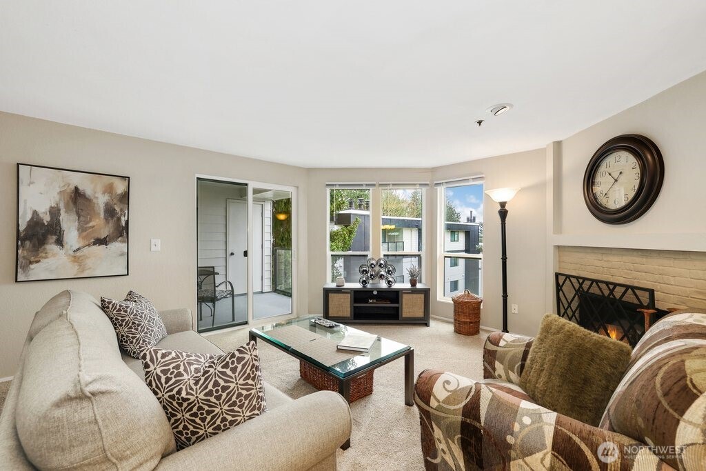 15249 Sunwood Boulevard #A3, Tukwila, WA 98188