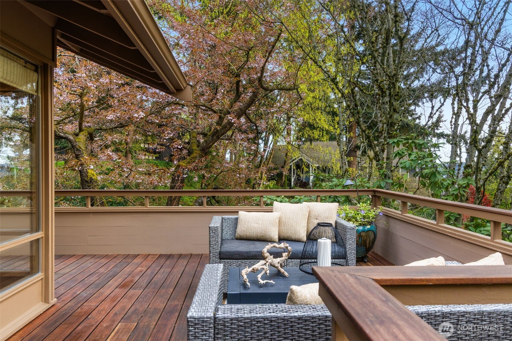 8440 W Mercer Way , Mercer Island, WA 98040