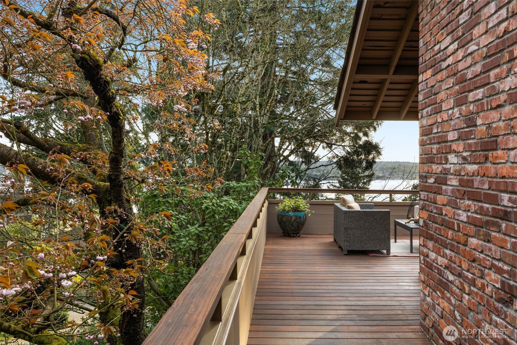 8440 W Mercer Way , Mercer Island, WA 98040