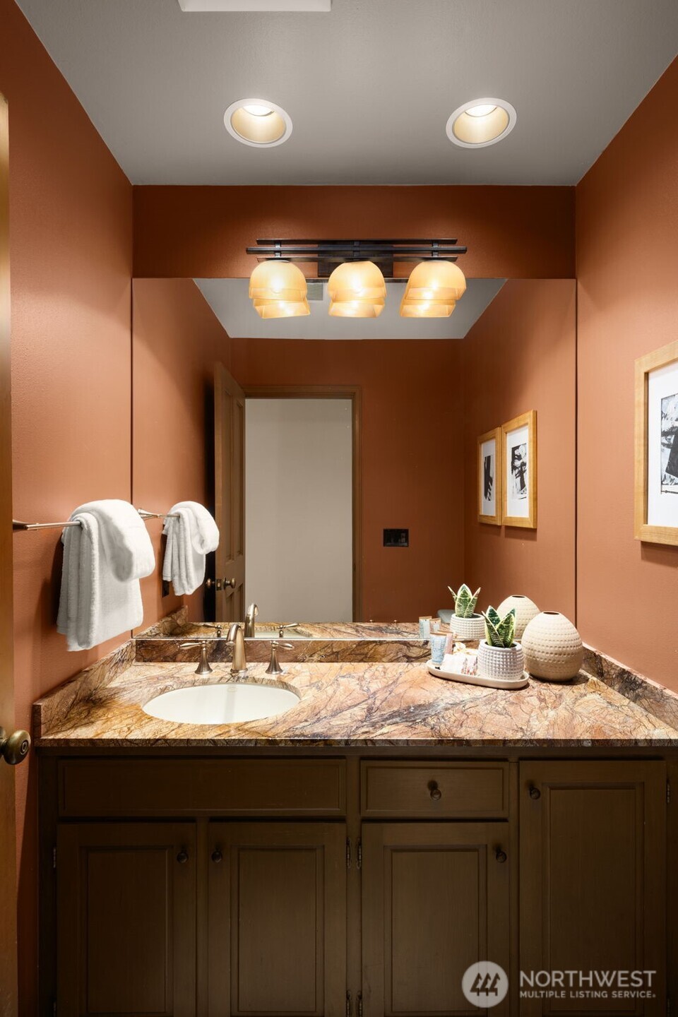 8440 W Mercer Way , Mercer Island, WA 98040